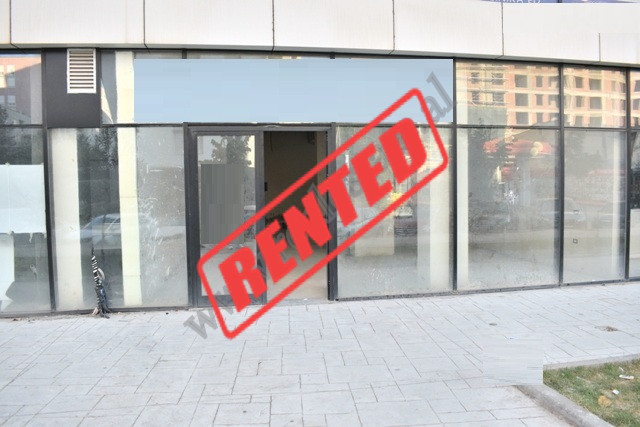 Commercial space for rent in Ndre Mjeda street near Report TV in Tirana.
Located on the ground floo